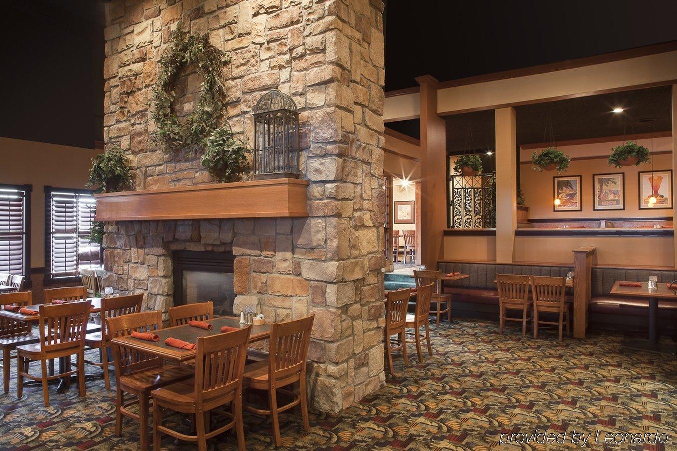 Holiday Inn Coralville - Iowa City By Ihg מראה חיצוני תמונה